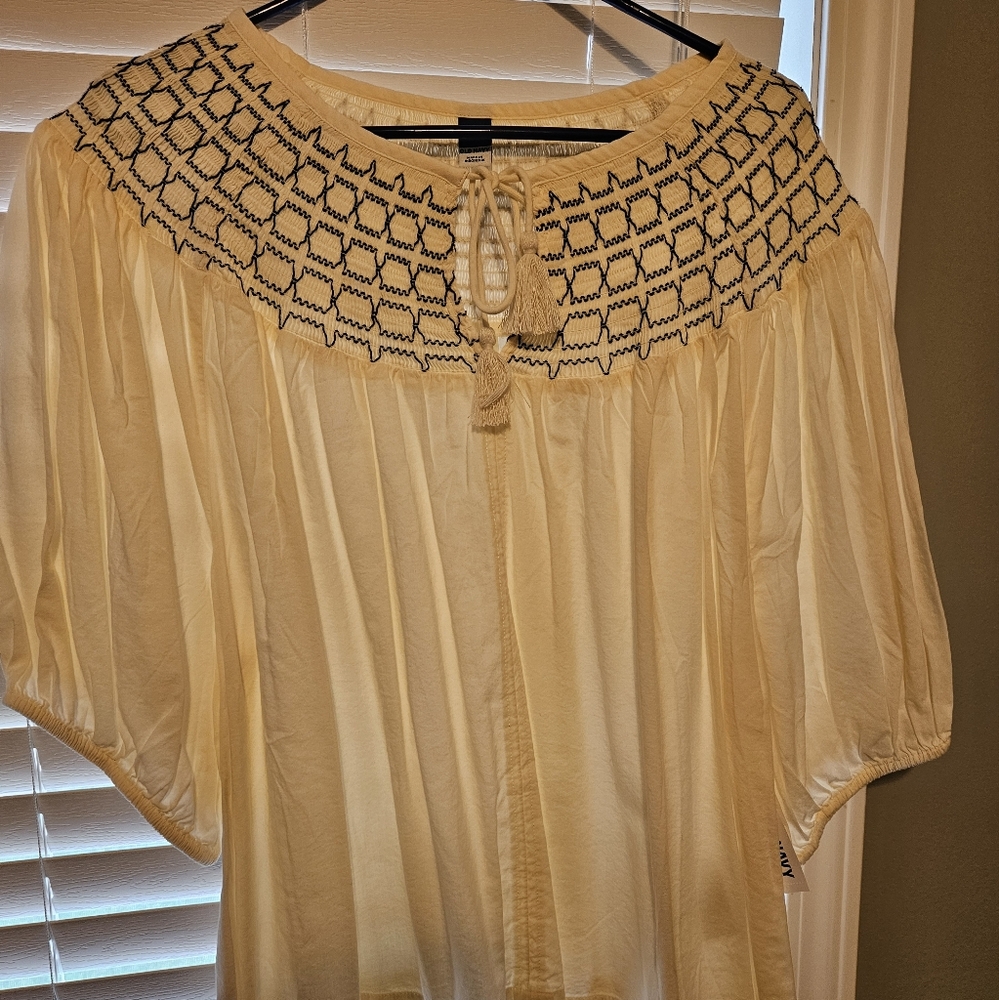Old Navy Cream Tie Front Blouse with Bib Collar